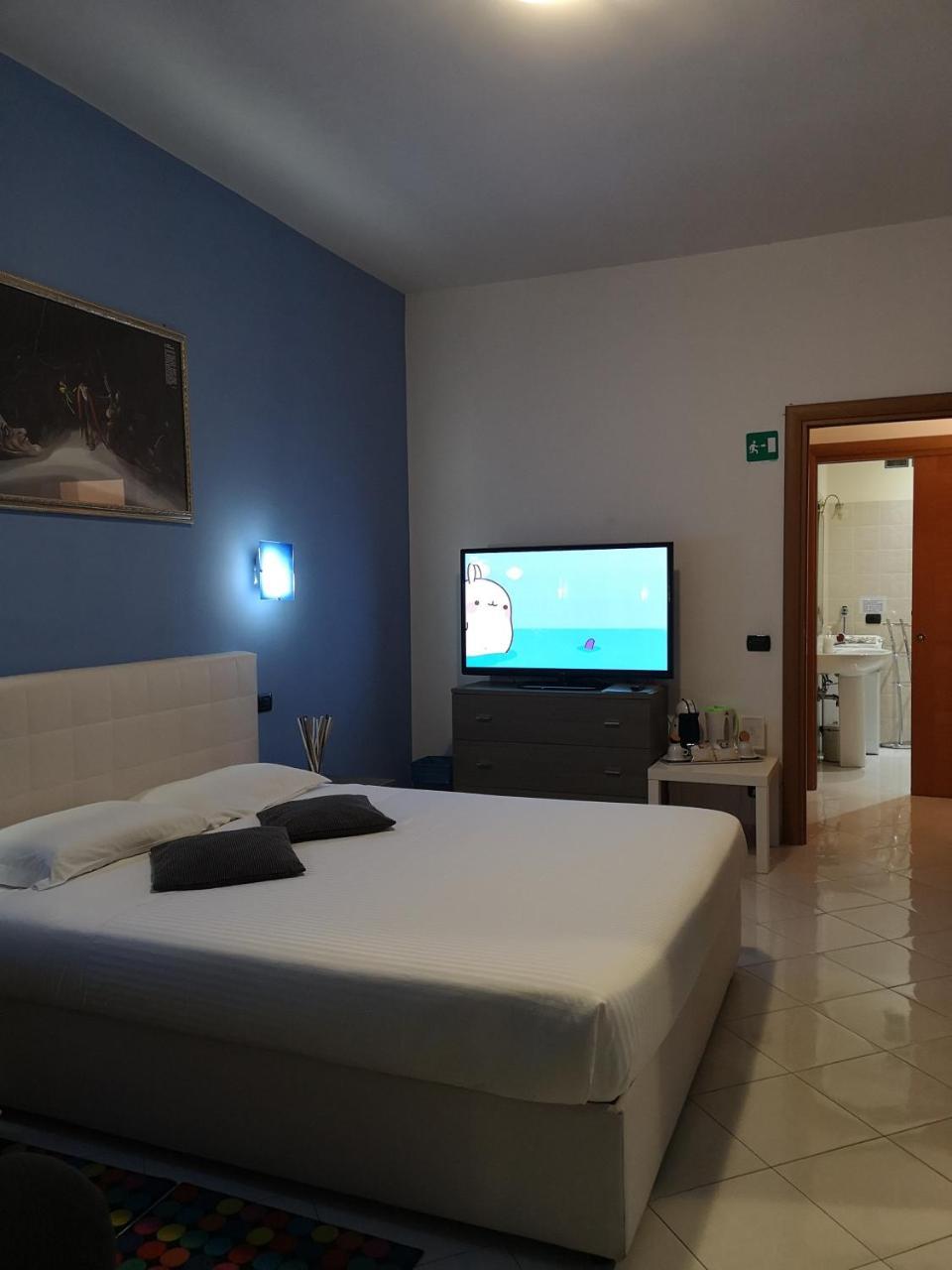 Suites Holiday Rooms Roma Esterno foto